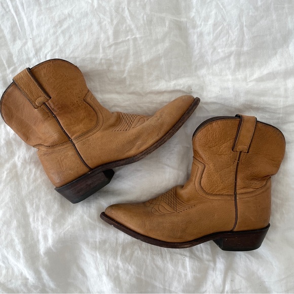 Tan Leather Frye Cowboy Boots - Picture 4 of 8